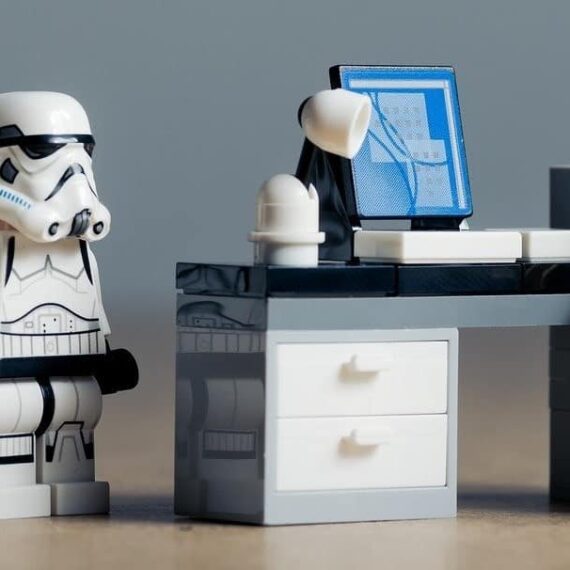 employees-lego